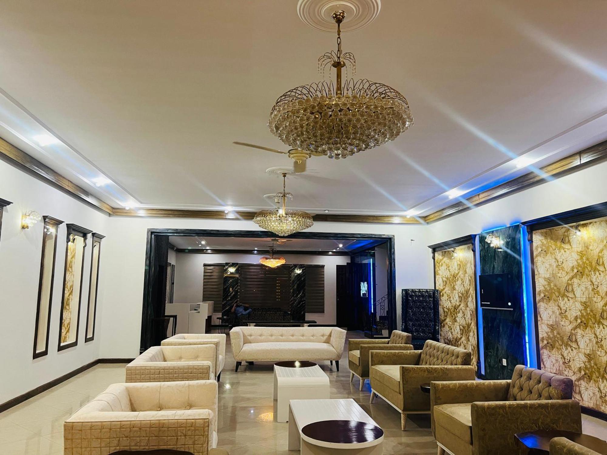 Royal Serena Residency Islamabad Esterno foto
